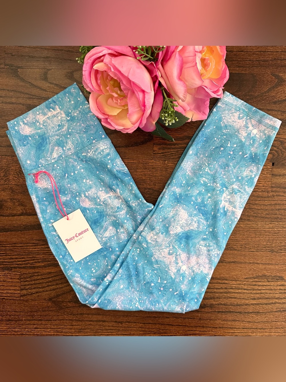 NWT Juicy Couture Aurora print leggings, size L